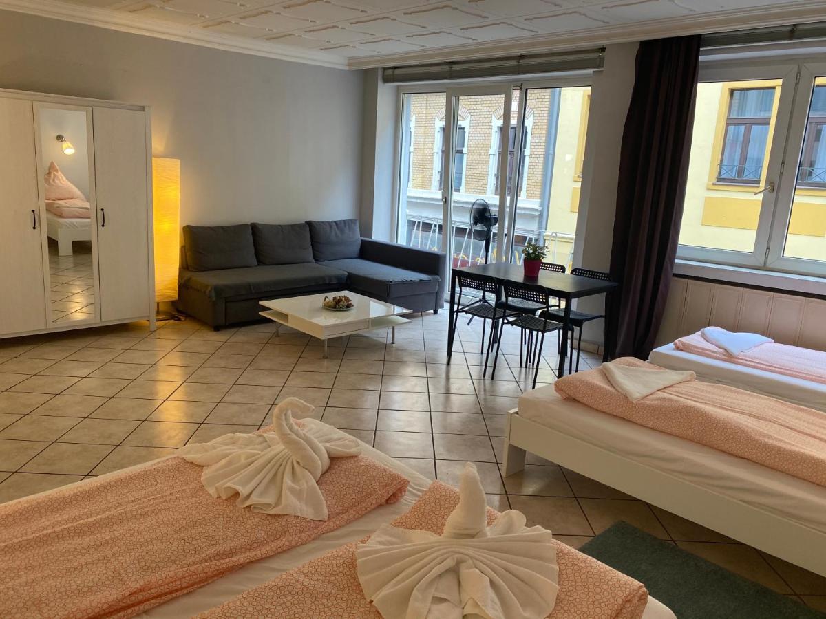 Central Shared Apartment, Friesenplatz Kolonia Zewnętrze zdjęcie