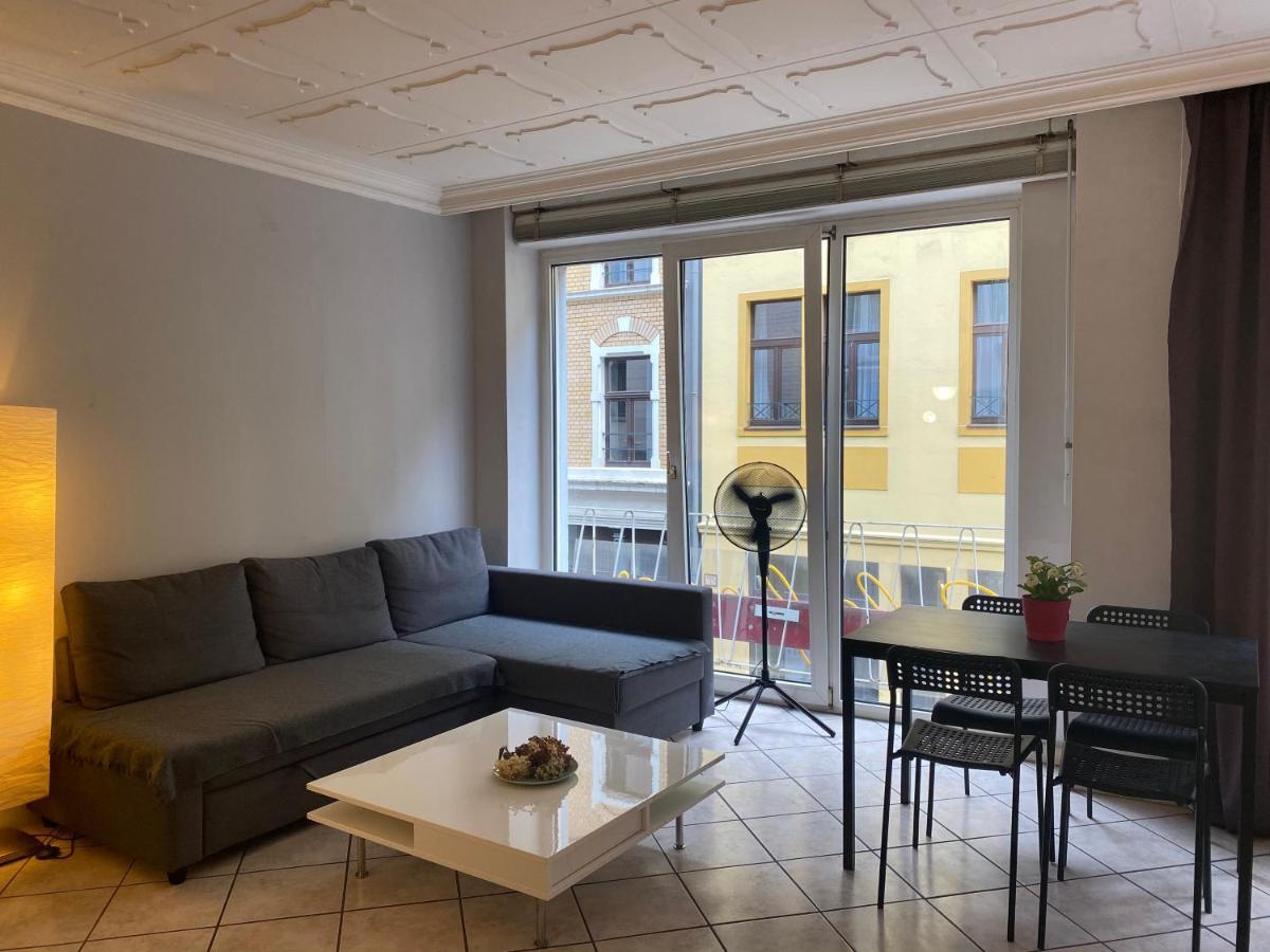 Central Shared Apartment, Friesenplatz Kolonia Zewnętrze zdjęcie