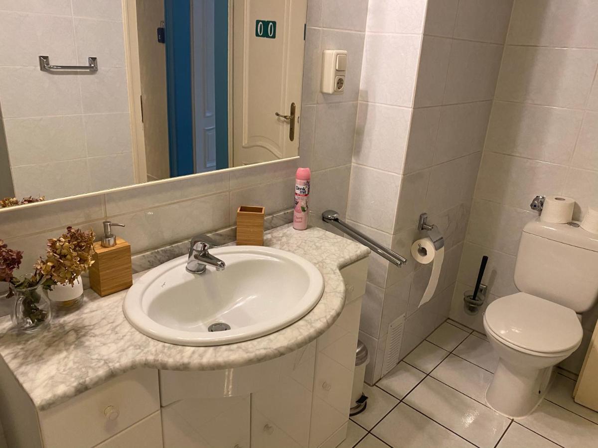 Central Shared Apartment, Friesenplatz Kolonia Zewnętrze zdjęcie