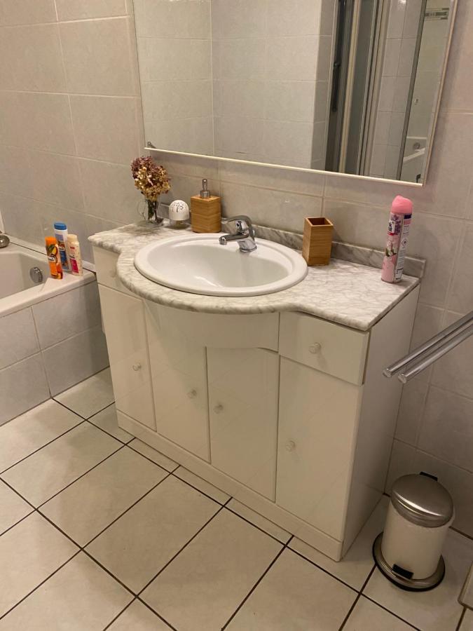 Central Shared Apartment, Friesenplatz Kolonia Zewnętrze zdjęcie