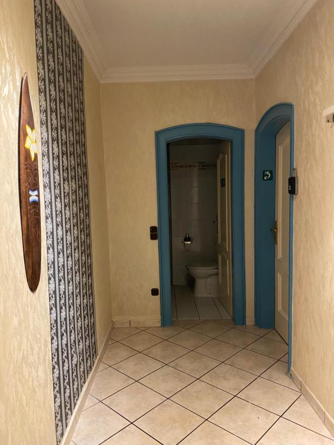 Central Shared Apartment, Friesenplatz Kolonia Zewnętrze zdjęcie