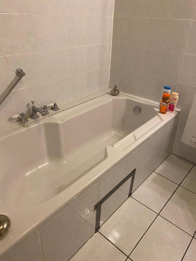 Central Shared Apartment, Friesenplatz Kolonia Zewnętrze zdjęcie