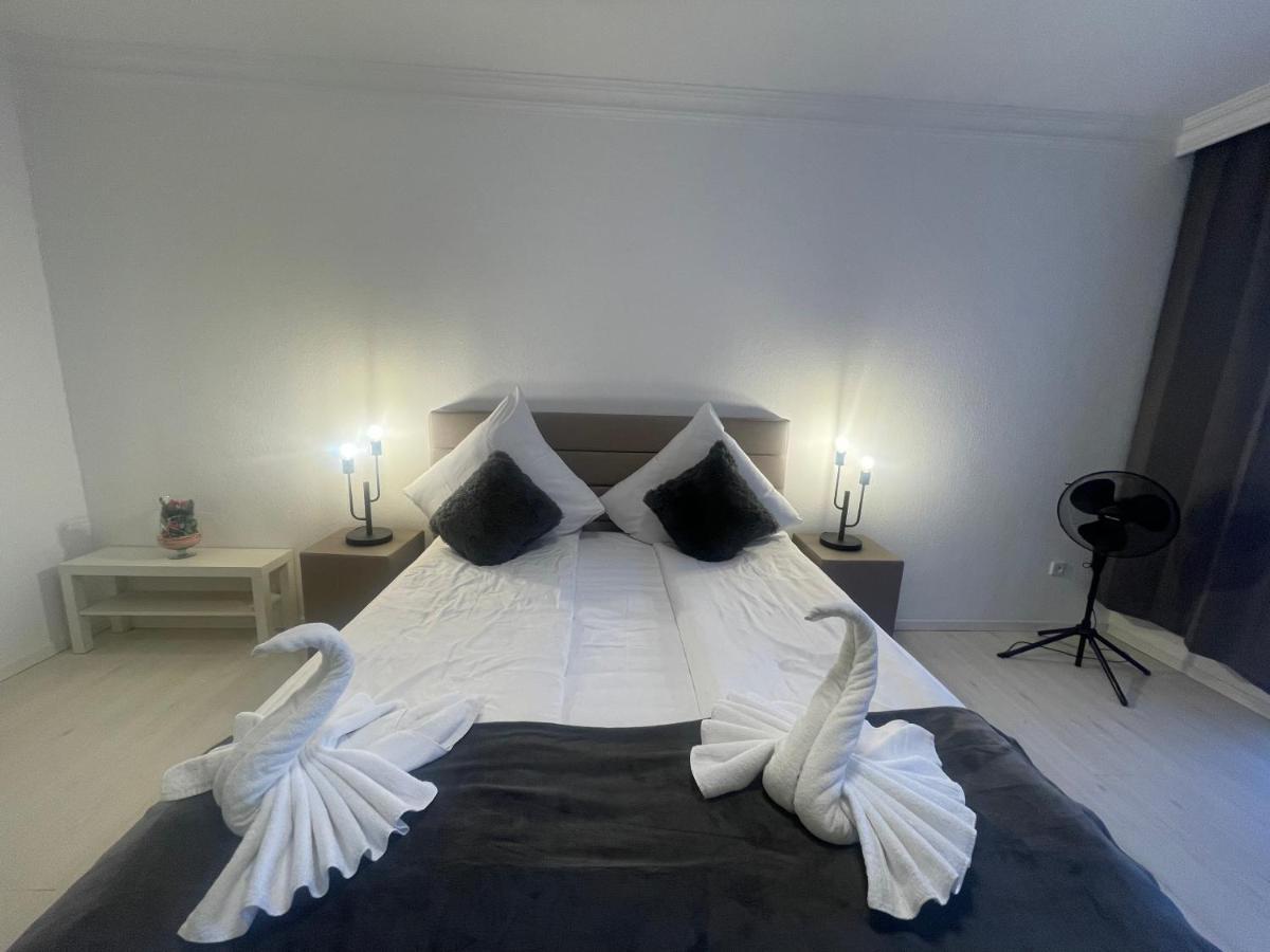 Central Shared Apartment, Friesenplatz Kolonia Zewnętrze zdjęcie